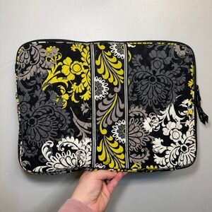 Vera Bradley Baroque Floral Paisley Print Quilted Laptop Sleeve Zip Case